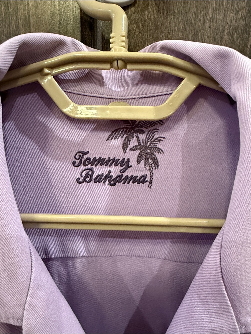 Tommy Bahama - Picture 3 of 11